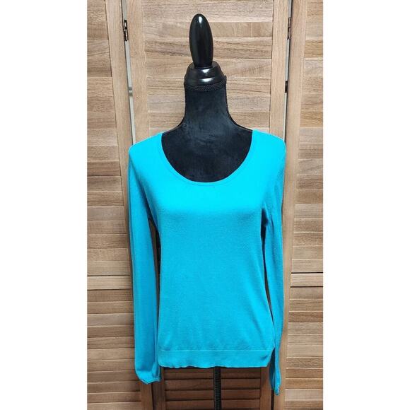 Merona Women's Lightweight Pull Over Aqua Blue Sweater Medium M Long-Sleeve Top - Picture 1 of 7